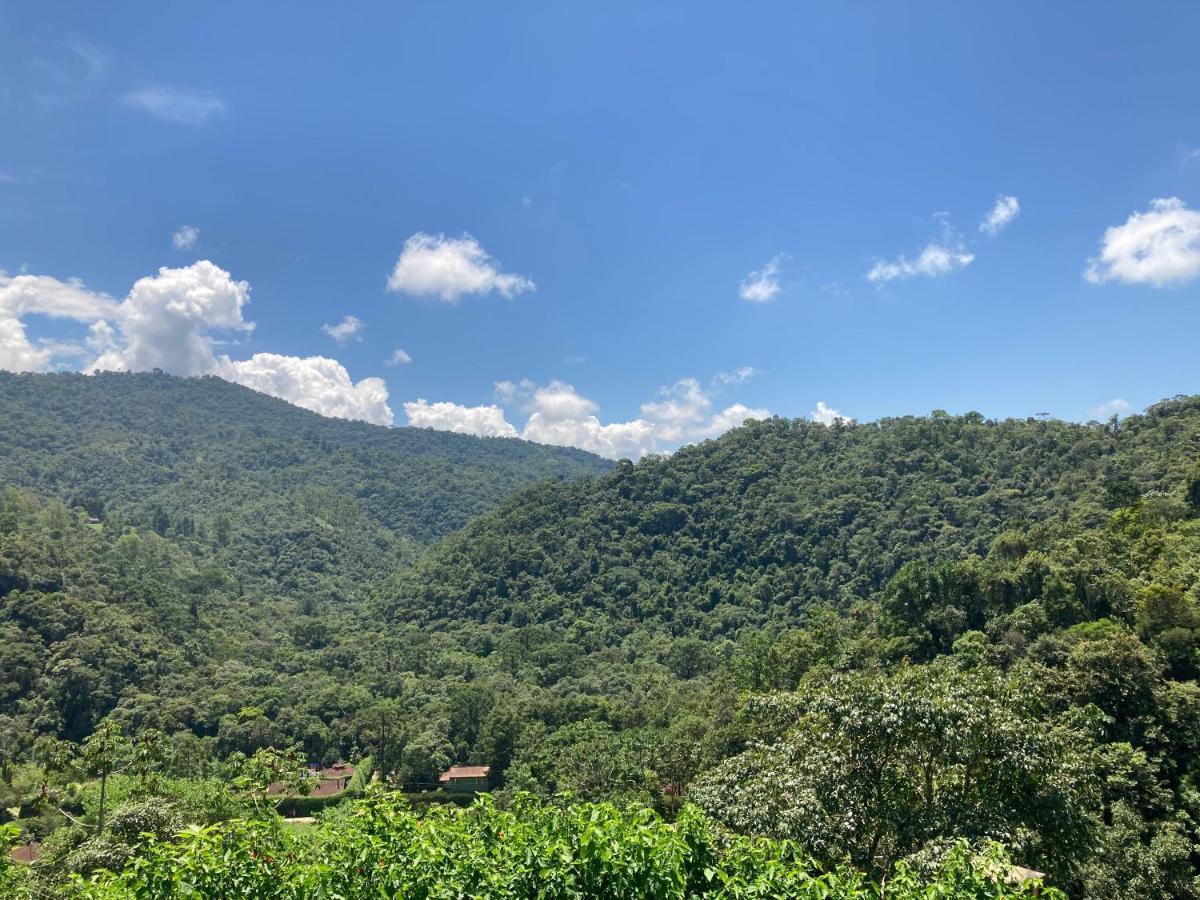 הוילה ויסקונדה דה מאווה Casa Vista Do Vale מראה חיצוני תמונה